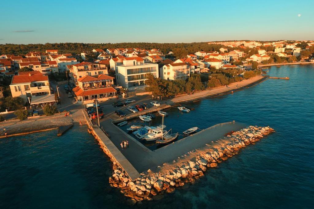 Peaceful Apartment 30 Meters From Sea Zára Kültér fotó